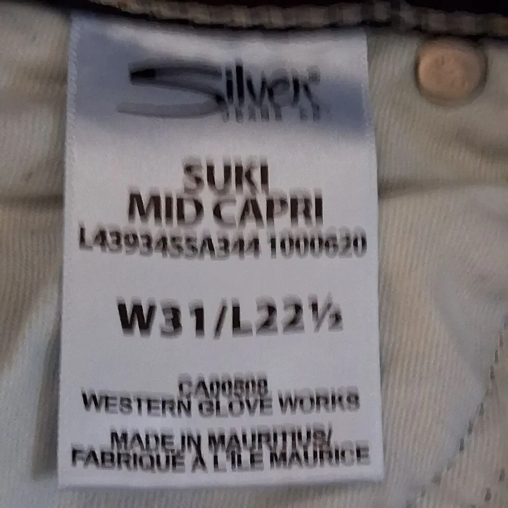 Silver Jeans Co Suki Mid Capri Dark‎ Wash Women's Size 31 Western Glove Works